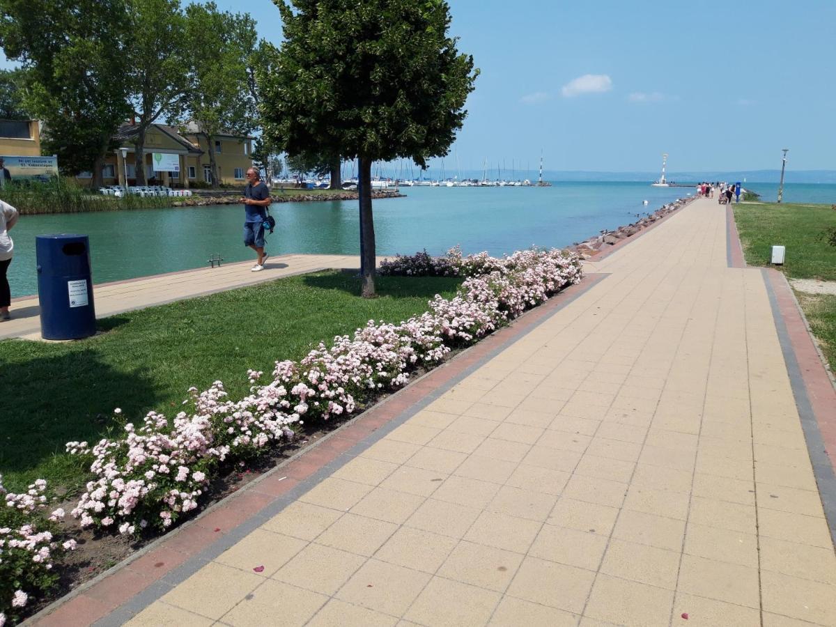 Kr Apartman Siofok Dış mekan fotoğraf